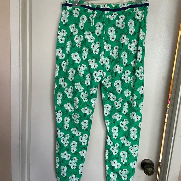 DraperJames Hilltop Garden joggers. - Picture 2 of 7